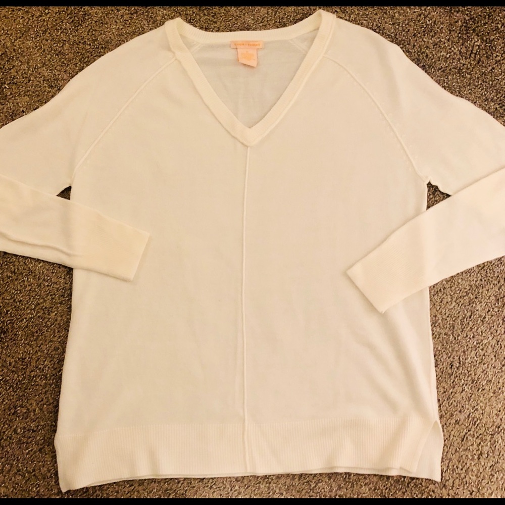 Sweet tomatoes ivory white sweater